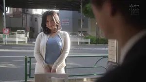 ông chồng yếu không làm lên đỉnh, bà xã lên mạng tìm trai trẻ xxx khỏe
